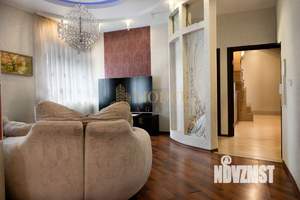 3-к квартира, вторичка, 105м2, 1/5 этаж