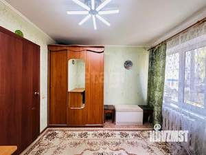 2-к квартира, вторичка, 42м2, 1/9 этаж