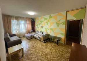 2-к квартира, вторичка, 47м2, 3/5 этаж