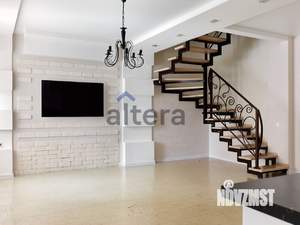 3-к квартира, вторичка, 96м2, 9/10 этаж