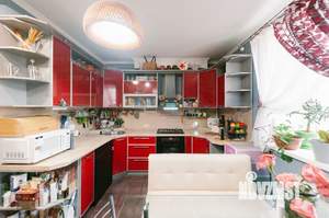 3-к квартира, вторичка, 81м2, 4/10 этаж