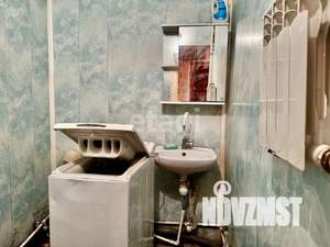 2-к квартира, вторичка, 40м2, 1/2 этаж