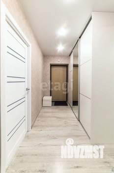 2-к квартира, вторичка, 61м2, 8/10 этаж