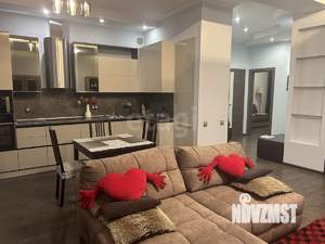 3-к квартира, вторичка, 77м2, 2/4 этаж