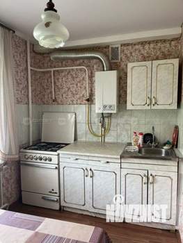 3-к квартира, вторичка, 59м2, 3/5 этаж