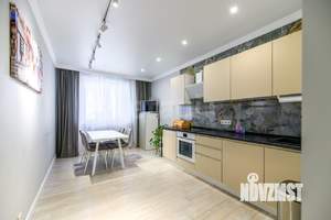 3-к квартира, вторичка, 82м2, 6/18 этаж