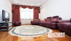 3-к квартира, вторичка, 96м2, 2/5 этаж