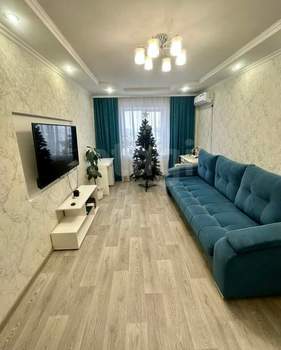 2-к квартира, вторичка, 50м2, 9/9 этаж