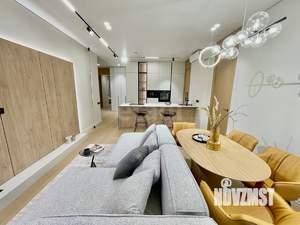 3-к квартира, вторичка, 108м2, 6/17 этаж