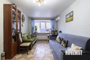 2-к квартира, вторичка, 42м2, 1/5 этаж