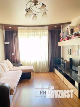 3-к квартира, вторичка, 70м2, 1/9 этаж