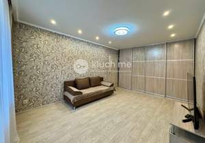 2-к квартира, вторичка, 58м2, 2/19 этаж