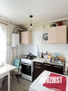 3-к квартира, вторичка, 58м2, 2/5 этаж