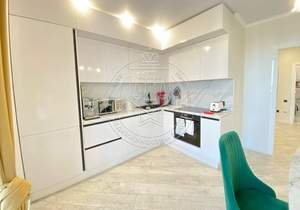 2-к квартира, вторичка, 59м2, 18/20 этаж