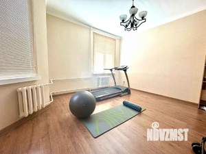 4-к квартира, вторичка, 122м2, 2/8 этаж