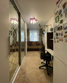 2-к квартира, вторичка, 41м2, 1/5 этаж