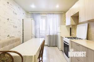3-к квартира, вторичка, 63м2, 6/10 этаж