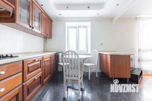 2-к квартира, вторичка, 70м2, 3/9 этаж