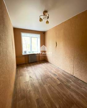 2-к квартира, вторичка, 45м2, 3/5 этаж