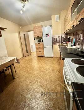 2-к квартира, вторичка, 64м2, 9/19 этаж