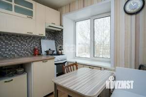 2-к квартира, вторичка, 42м2, 5/5 этаж