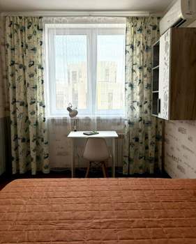 2-к квартира, вторичка, 56м2, 12/18 этаж