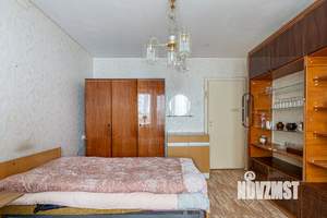 2-к квартира, вторичка, 56м2, 1/10 этаж