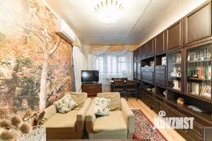 2-к квартира, вторичка, 42м2, 4/5 этаж