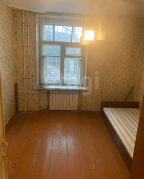 2-к квартира, вторичка, 52м2, 1/4 этаж