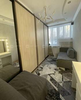 2-к квартира, вторичка, 33м2, 1/12 этаж