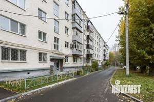2-к квартира, вторичка, 42м2, 1/5 этаж