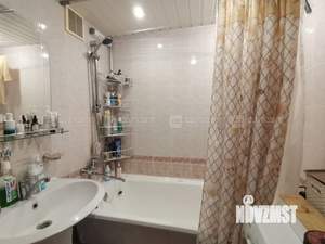 3-к квартира, вторичка, 65м2, 9/9 этаж