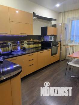 2-к квартира, вторичка, 63м2, 13/16 этаж