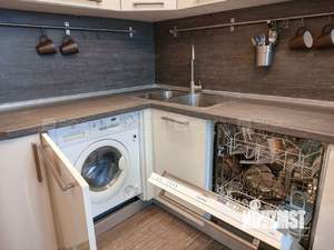 2-к квартира, вторичка, 62м2, 9/10 этаж