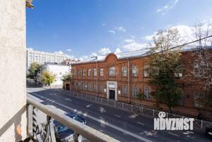 3-к квартира, вторичка, 114м2, 2/4 этаж