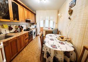 3-к квартира, вторичка, 93м2, 6/9 этаж