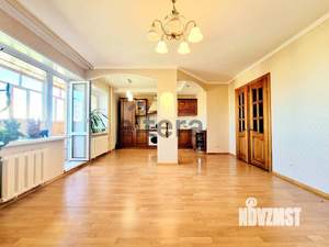 3-к квартира, вторичка, 98м2, 8/10 этаж