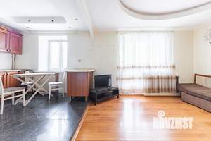 2-к квартира, вторичка, 70м2, 3/9 этаж