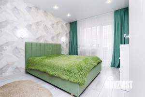 2-к квартира, вторичка, 52м2, 1/19 этаж
