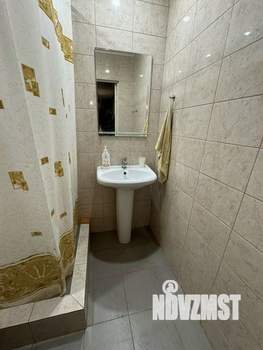 3-к квартира, вторичка, 63м2, 1/10 этаж