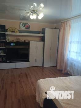2-к квартира, вторичка, 52м2, 1/10 этаж