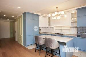 2-к квартира, вторичка, 83м2, 2/5 этаж