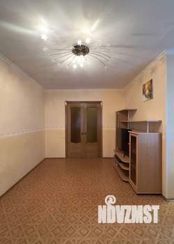 3-к квартира, вторичка, 63м2, 6/6 этаж