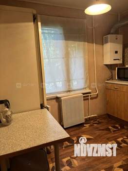 3-к квартира, вторичка, 59м2, 1/5 этаж