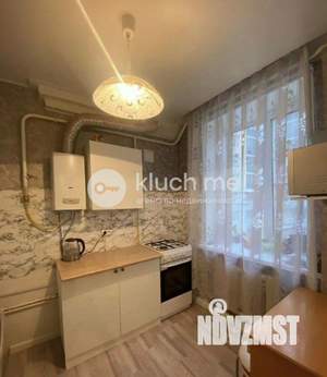 2-к квартира, вторичка, 40м2, 3/3 этаж
