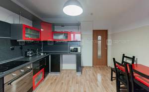 3-к квартира, вторичка, 73м2, 11/18 этаж