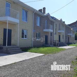 4-к квартира, вторичка, 122м2, 2/2 этаж