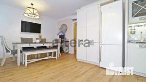 4-к квартира, вторичка, 100м2, 2/9 этаж