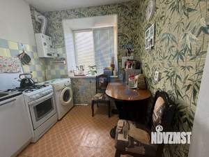 3-к квартира, вторичка, 58м2, 5/5 этаж