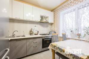 4-к квартира, вторичка, 83м2, 1/9 этаж